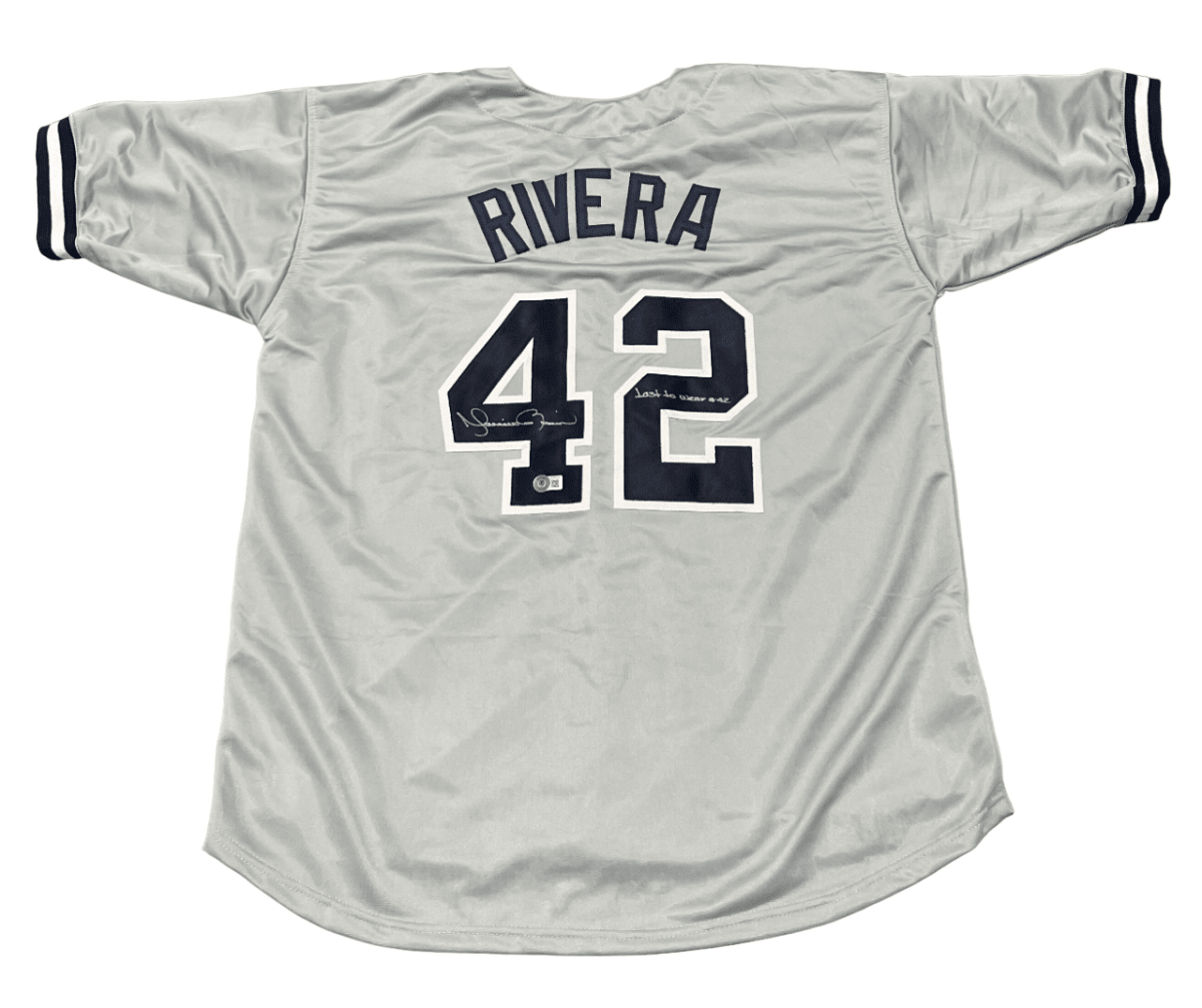 Mariano Rivera Signed Yankees Custom Jersey w/ Last to Wear 42 Beckett W BAS COA