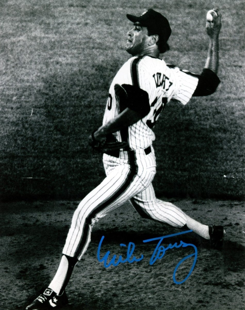 Mike Torrez Signed Autographed New York Mets 8x10 Photo LSCM COA #3