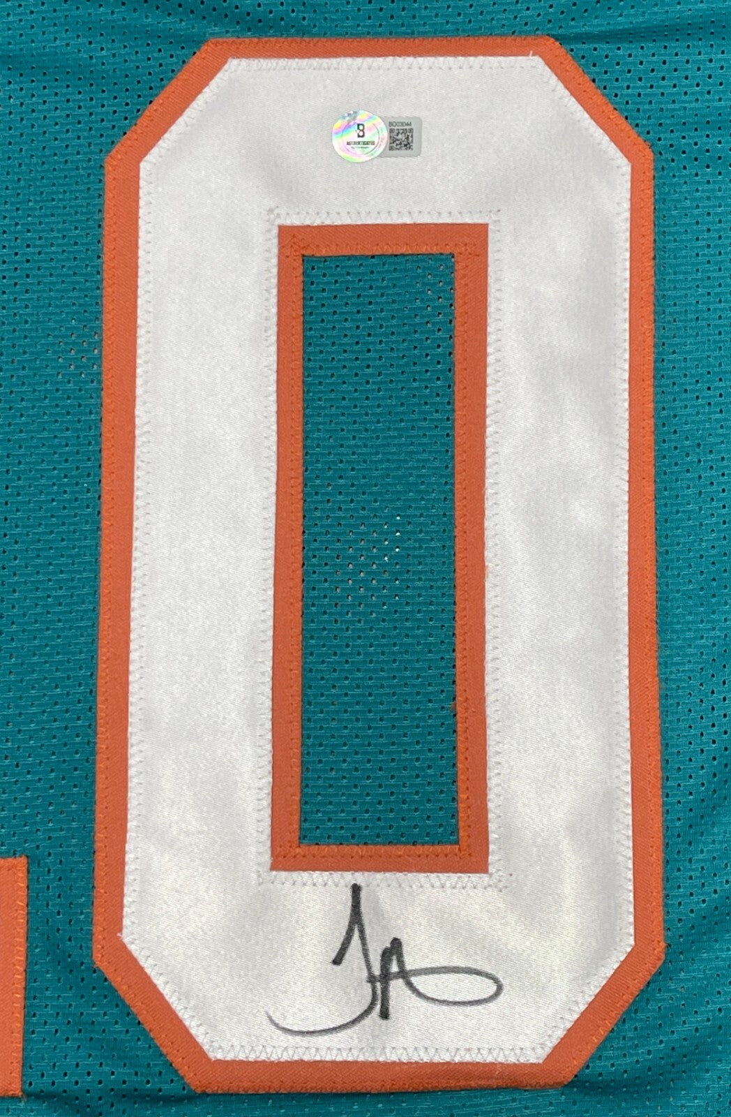 Tyreek Hill Signed Miami Dolphins Custom Throwback Jersey Beckett BAS COA