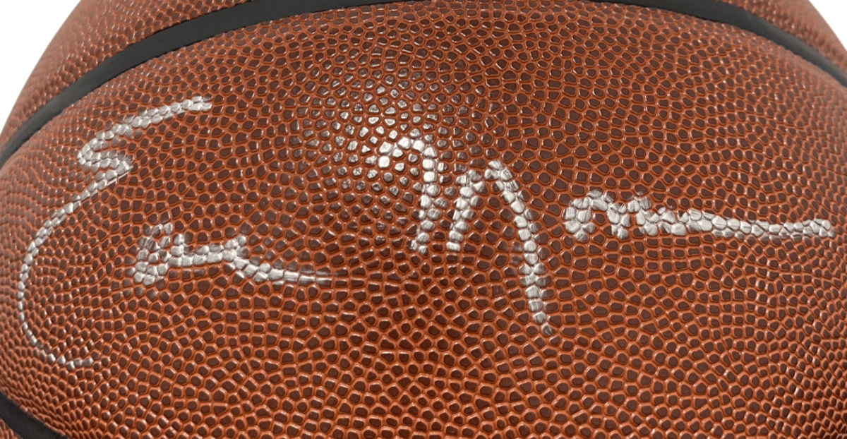 Earl Monroe Signed Wilson NY Knicks Logo Wilson Basketball Beckett Wit. BAS COA