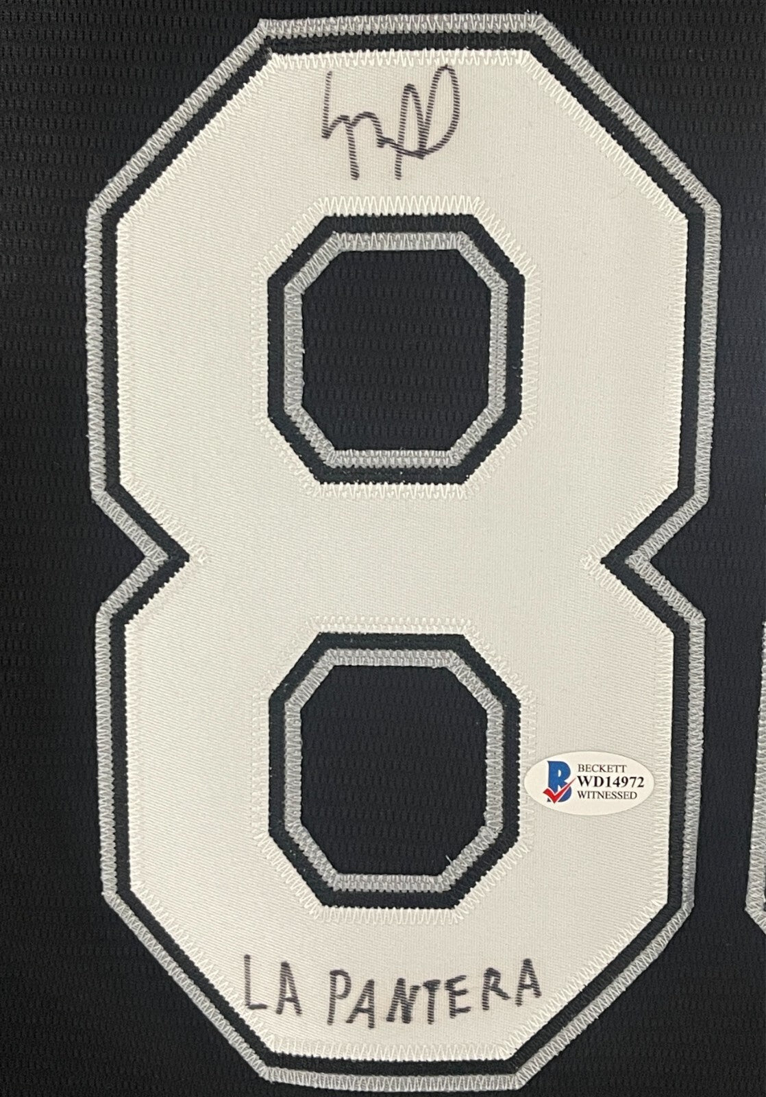 Luis Robert Signed White Sox Nike Jersey w/ LA PANTERA Beckett Witness BAS COA
