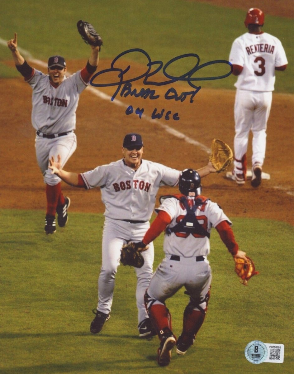 Doug Mientkiewicz Signed 8x10 Photo w/ Final Out + 04 WSC Beckett Wit BAS COA #2