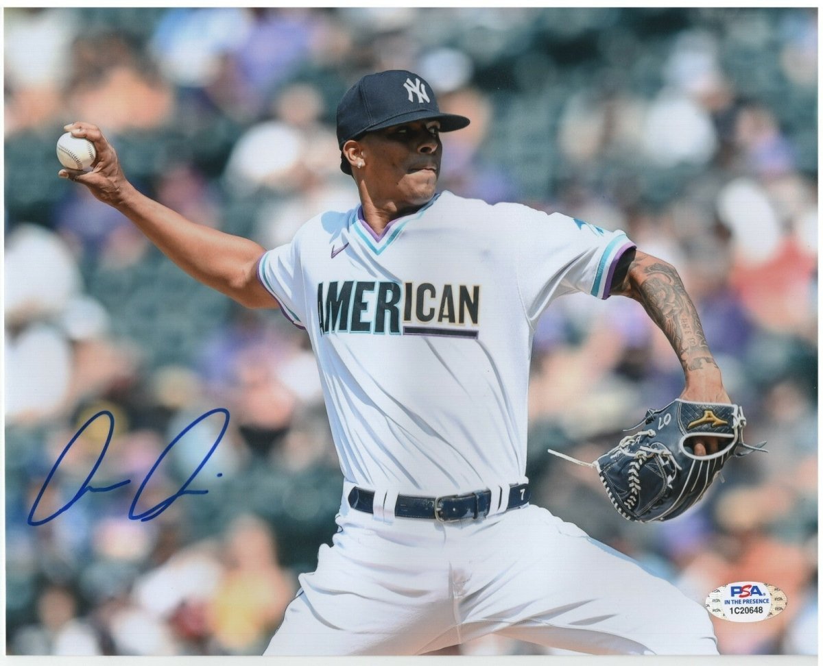 Luis Medina Signed Autographed New York Yankees 8x10 Photo PSA COA #3