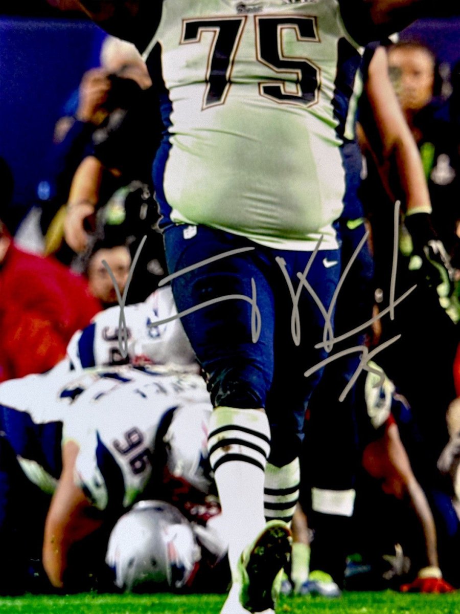 Vince Wilfork Signed New England Patriots 16x20 Super Bowl Photo JSA Witness COA