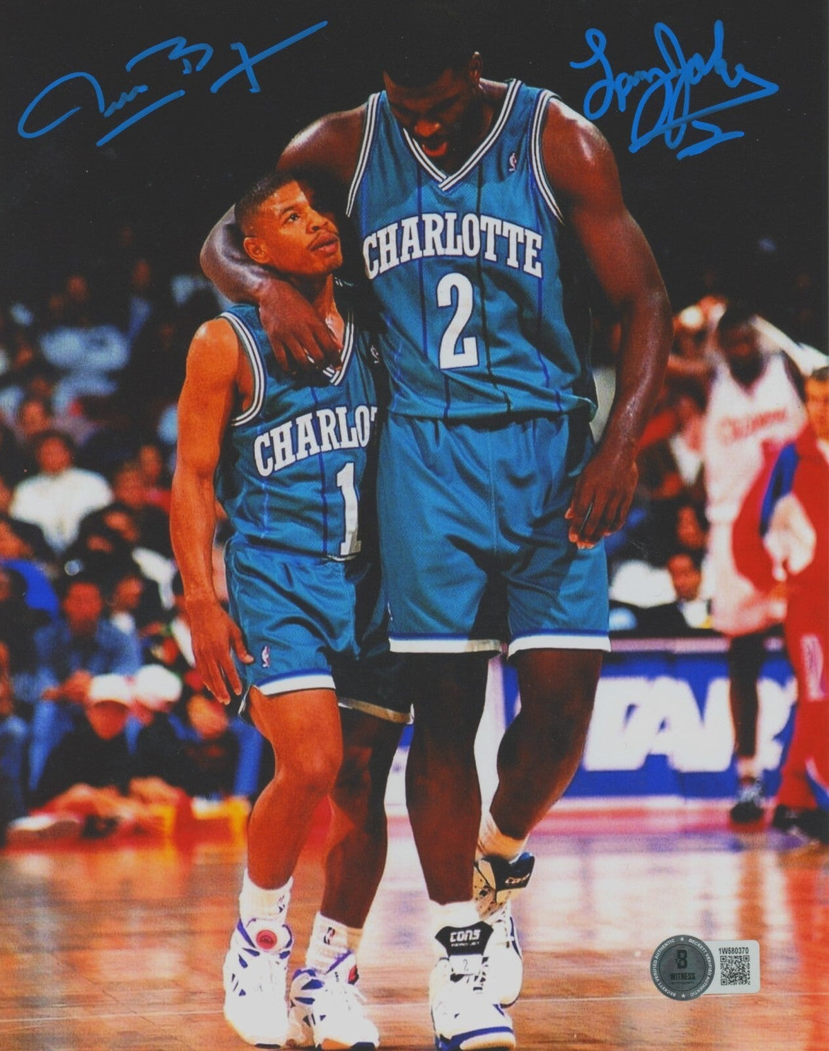 Muggsy Bogues &amp; Larry Johnson Signed Hornets 8x10 Photo Beckett BAS COA