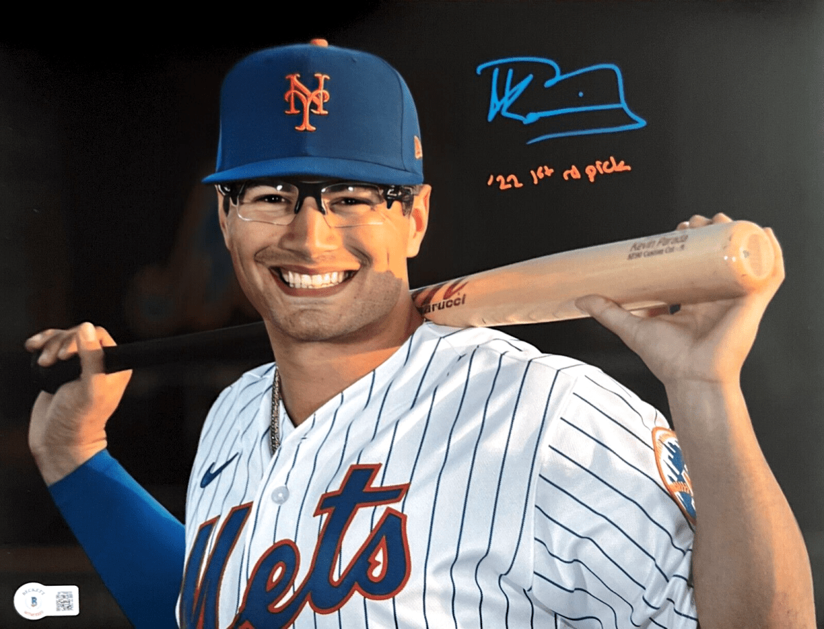 Kevin Parada Signed New York Mets 11x14 Photo w/ 22 1st Rd Pick Beckett BAS COA