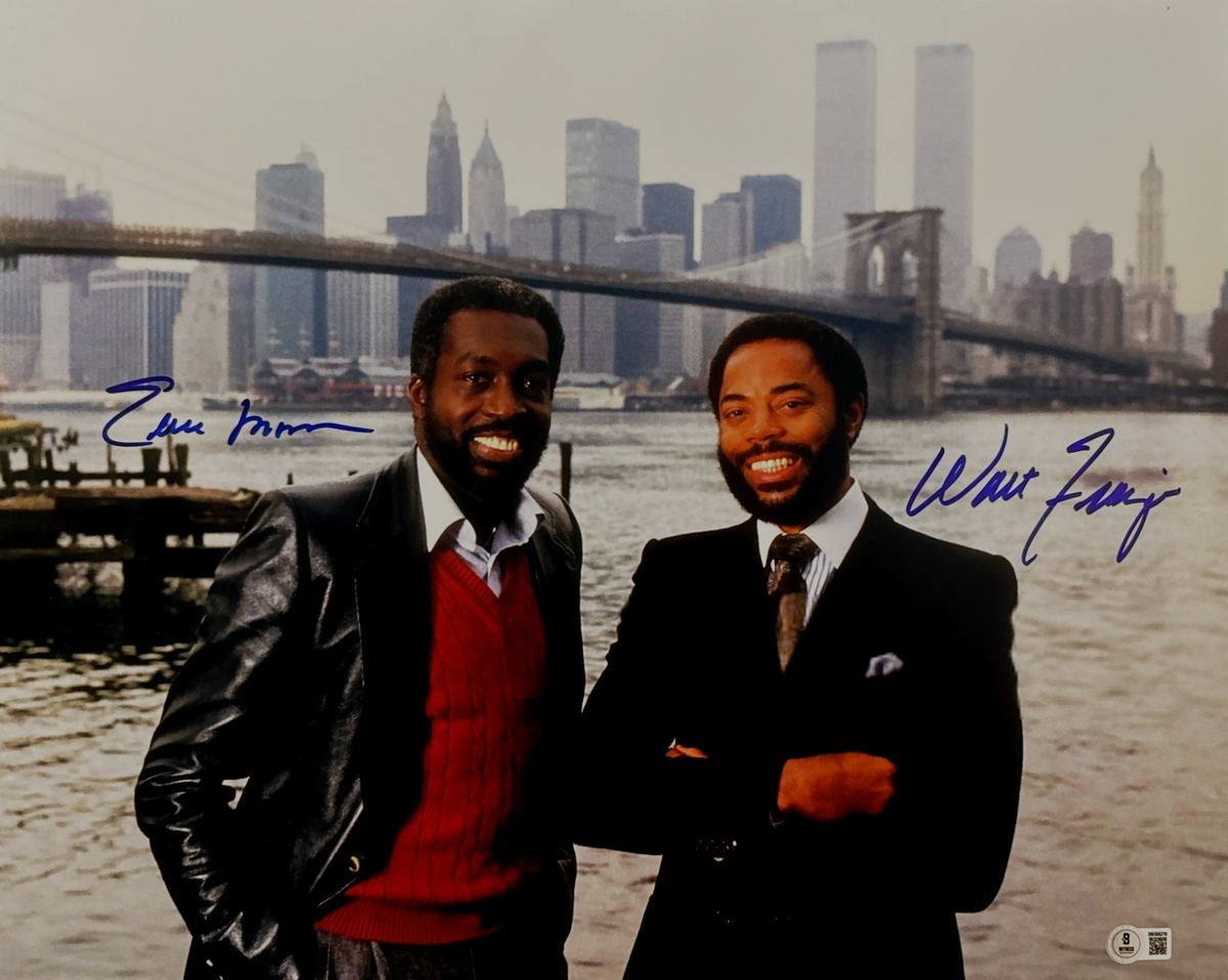 Earl Monroe &amp; Walt Frazier Signed NY Knicks 16x20 Photo Beckett Witness BAS COA