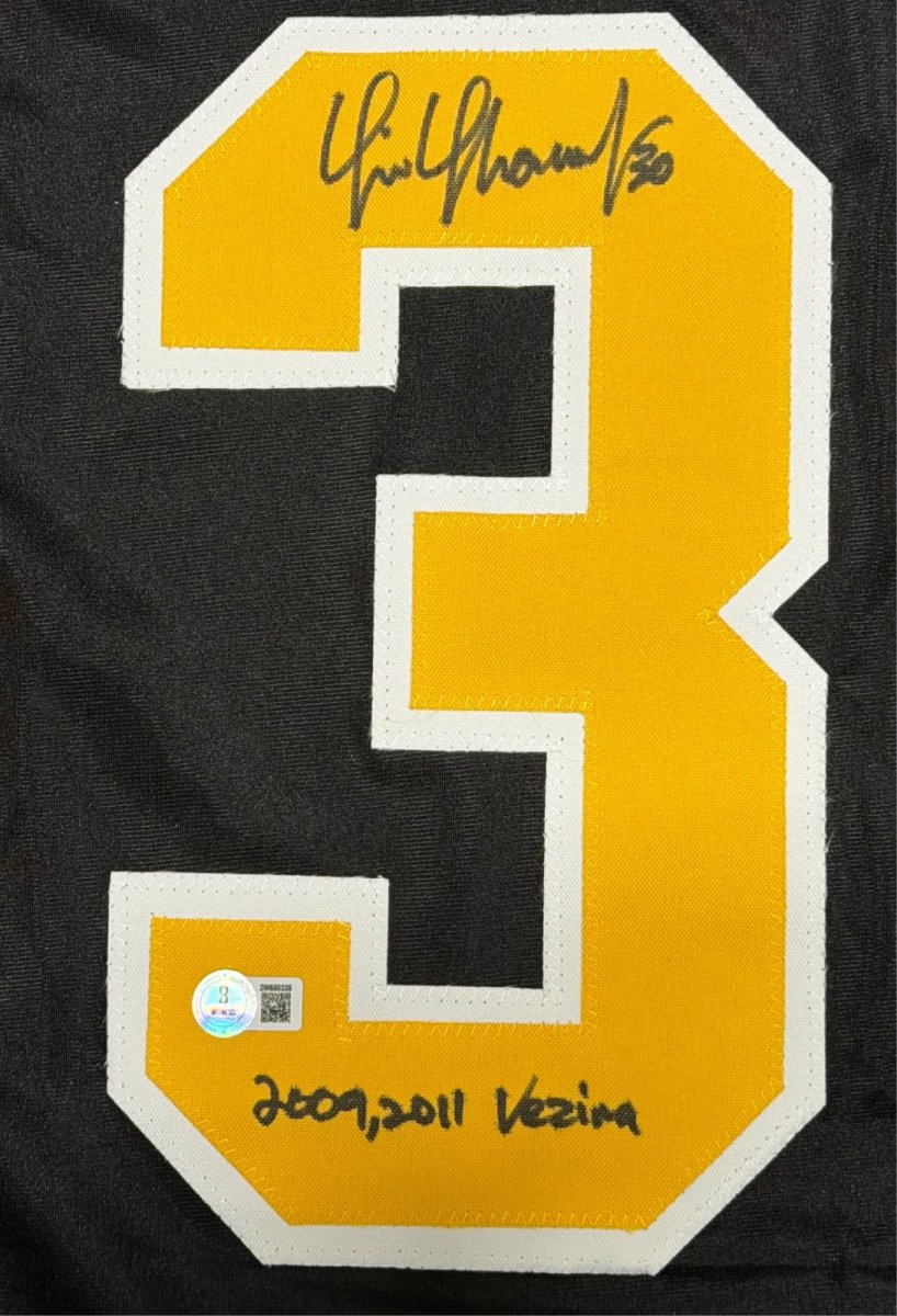 Tim Thomas Signed Bruins Custom Jersey w/ 2009 2011 Vezina Beckett Wit BAS COA