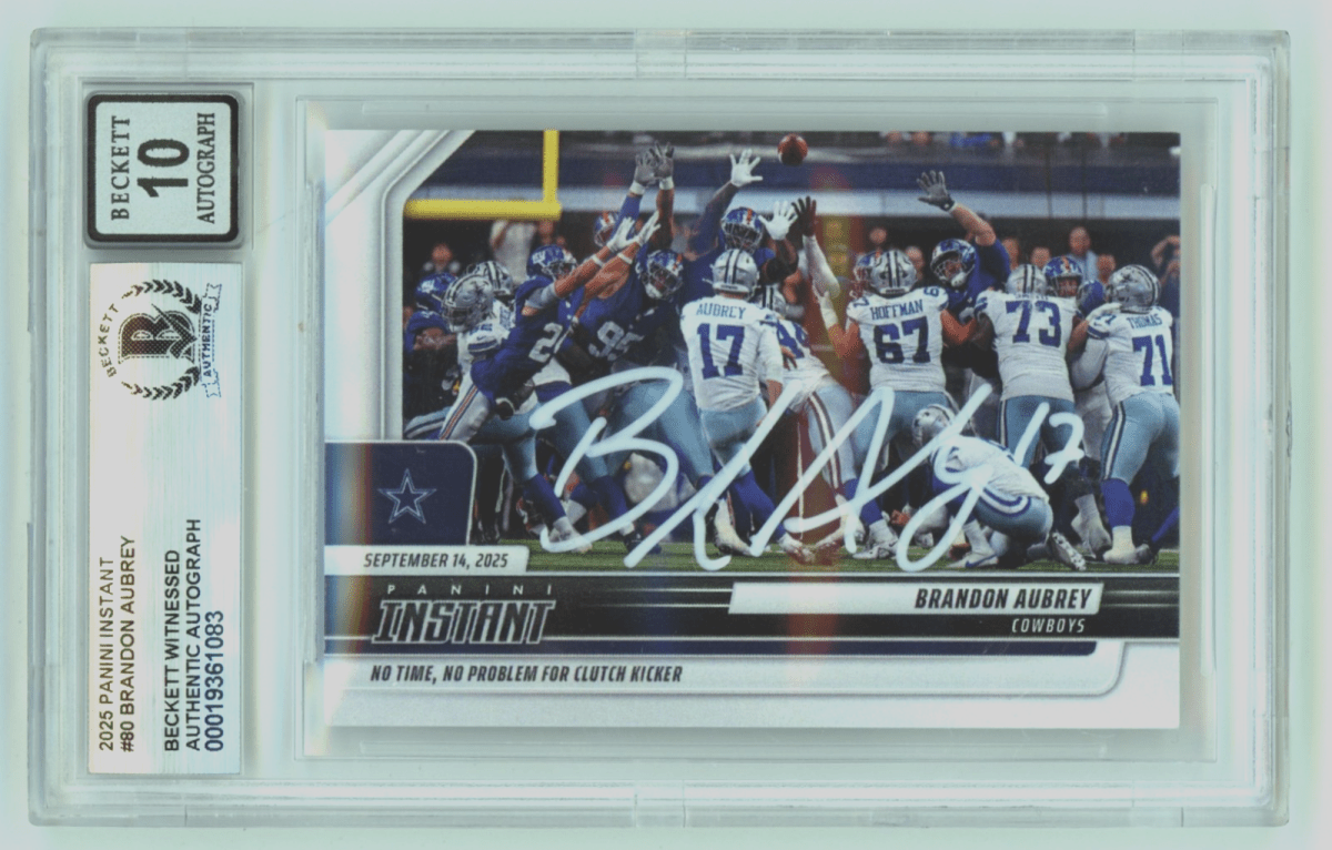 Brandon Aubrey 2025 Panini Instant #80 Sept. 14 2025 Signed Beckett BGS 10 Auto