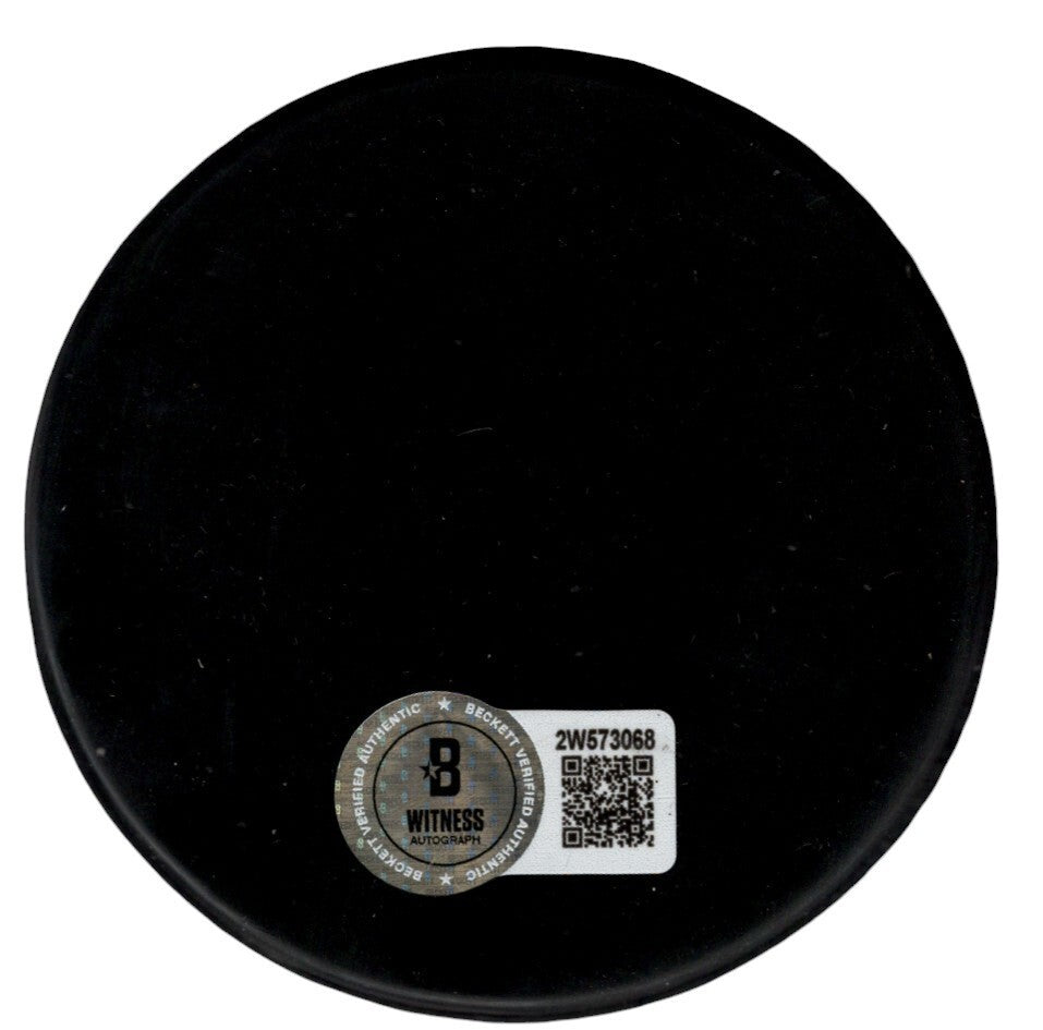 Billy Smith Signed HOF Puck w/ HOF 93 Beckett Witness BAS COA Islanders