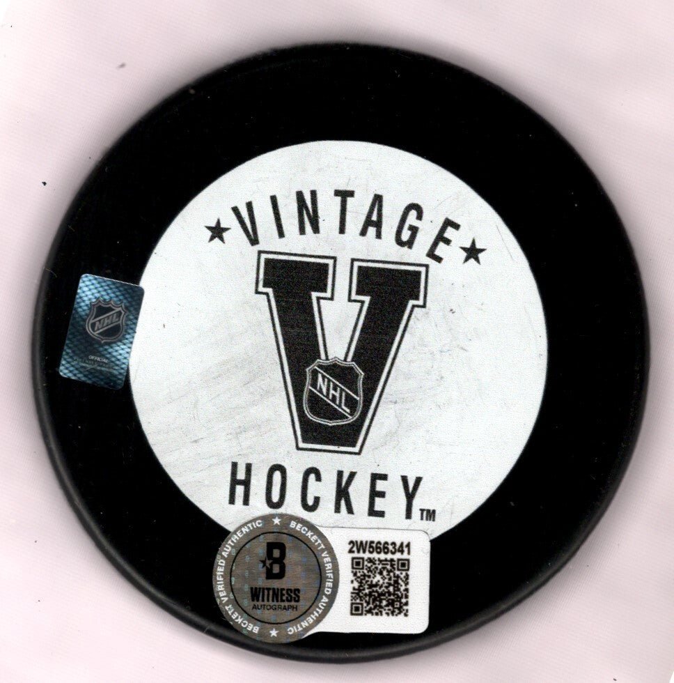 Marcel Dionne Signed Auto LA Kings Puck w/ HOF 92 Beckett Witness BAS COA White