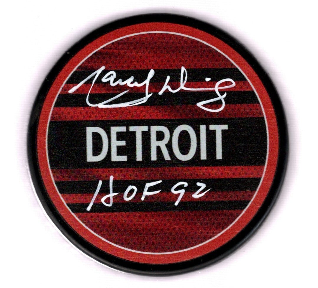 Marcel Dionne Signed Detroit Red Wings Reverse Retro Puck HOF 92 Beckett BAS COA
