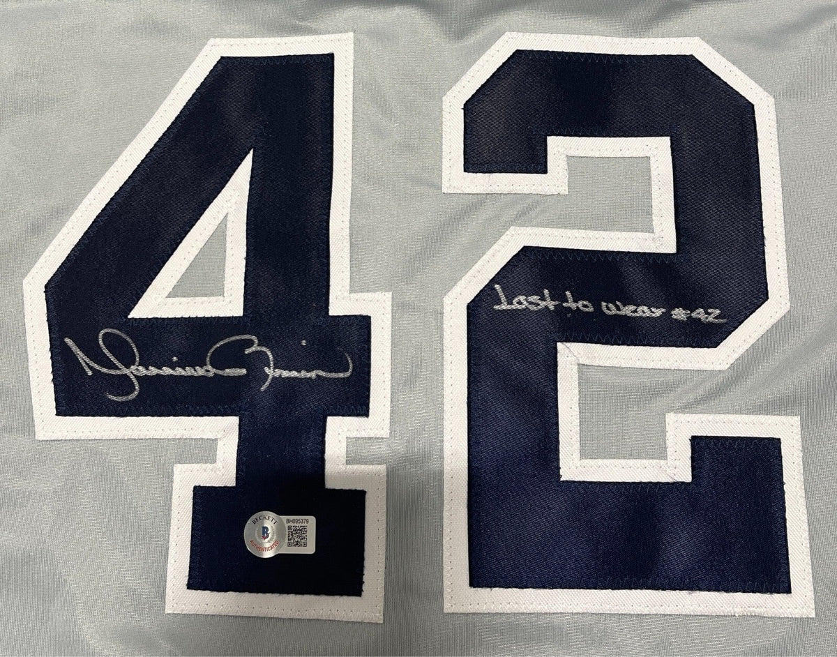 Mariano Rivera Signed Yankees Custom Jersey w/ Last to Wear 42 Beckett W BAS COA