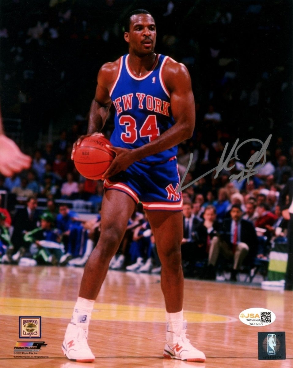 Charles Oakley Signed Autographed New York Knicks 8x10 Photo File JSA Wit COA #3