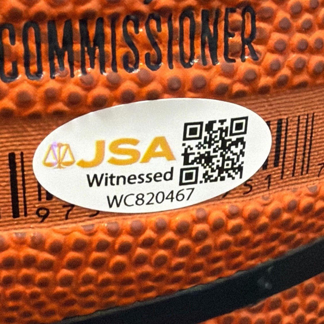 Charles Oakley Signed Autographed Wilson NBA Basketball JSA Witness COA