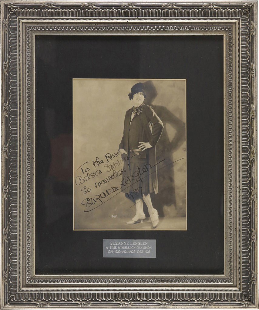 Rare 1927 Suzanne Lenglen Signed Photograph - Six-Time Wimbledon Champ, French Open Champ, Tennis HOF